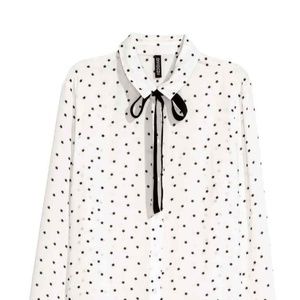 H&M long sleeved blouse